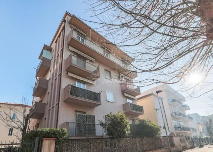 Happy House - Marina Centro * רימיני